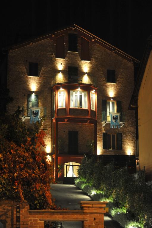 Hotel Castello Asti Luaran gambar